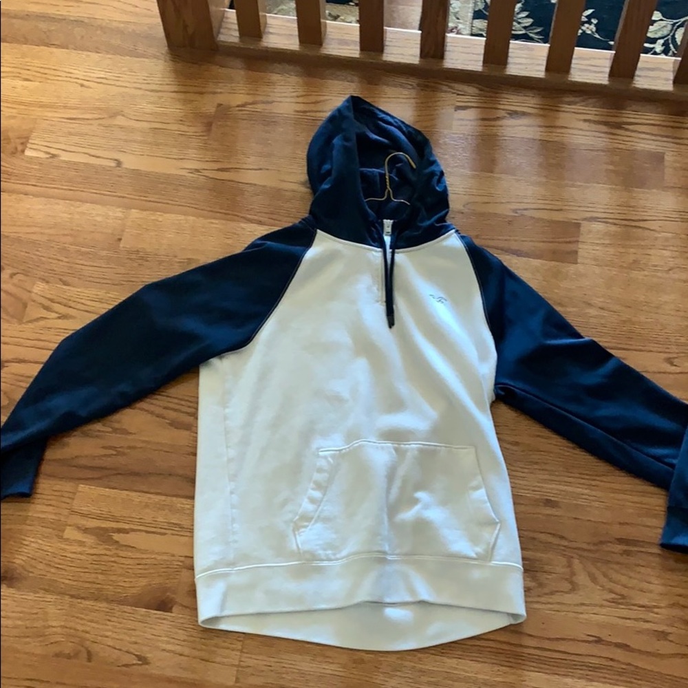 Holister hoodie